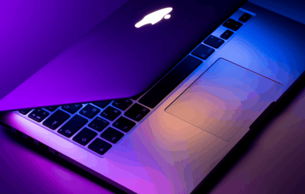 How to Fix White Dot on MacBook Screen
