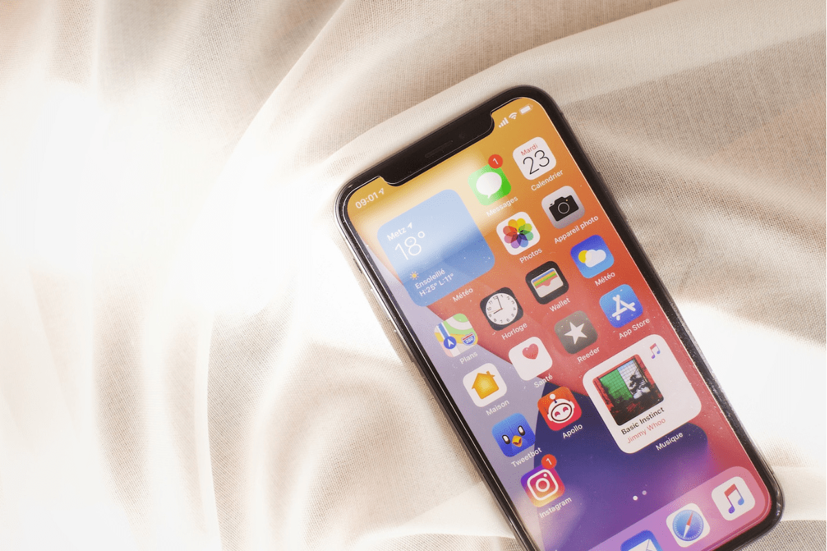 How to Fix Home Screen Wallpaper Appear Blurry on iPhone 1 How to Fix Home Screen Wallpaper Appear Blurry on iPhone 1