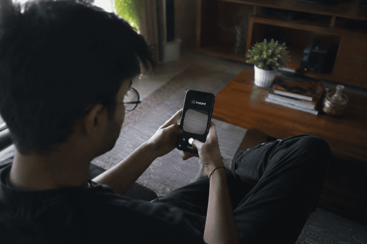 How to use Instagram Instants without accidentally sending to everyone 1 Use Instagram Instants