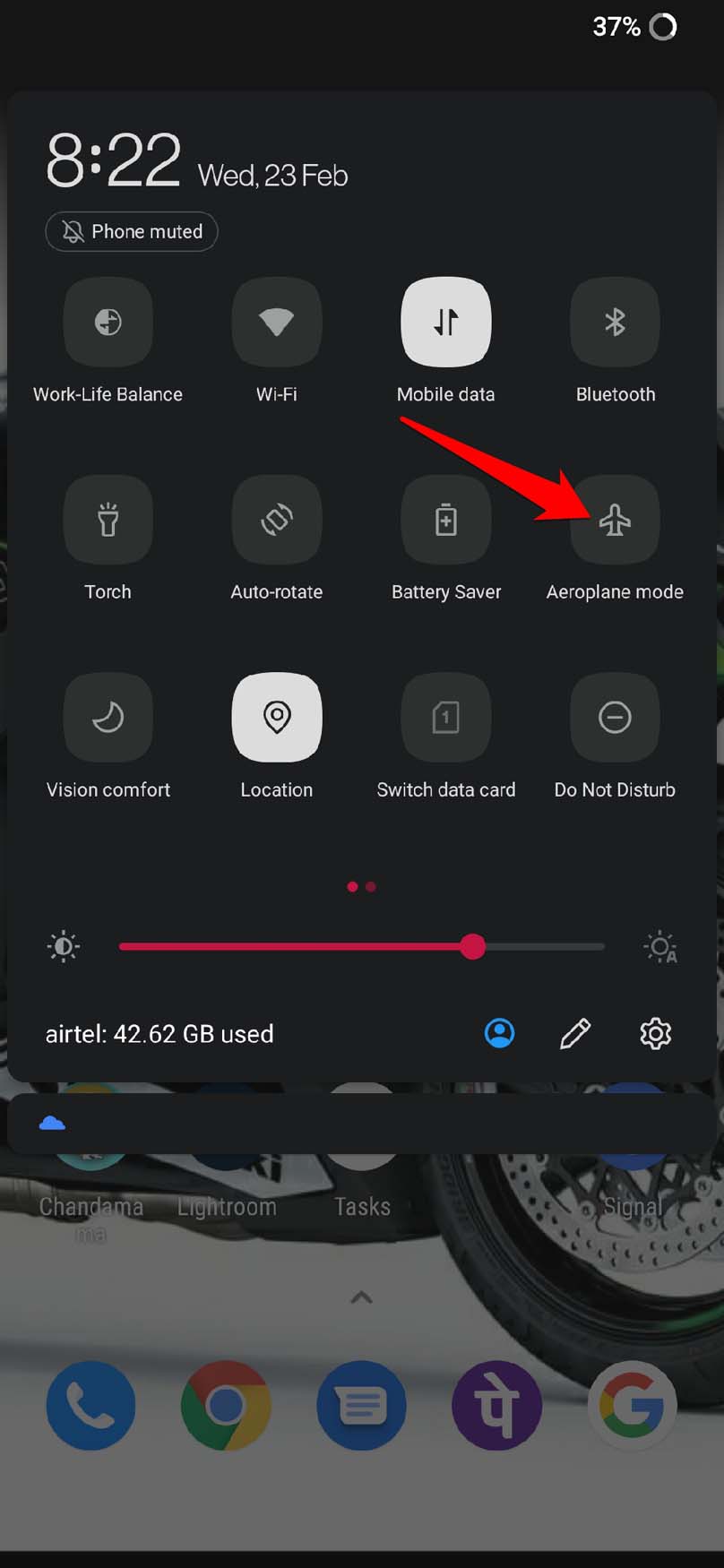 How to Fix Android Phone Keeps Losing Network Connection? 6 enable flight mode on Android