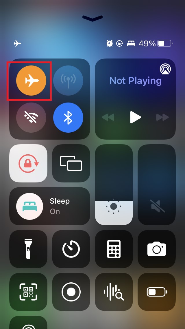 No Notification Alert Showing on iPhone: How to Fix 3 enable flight mode