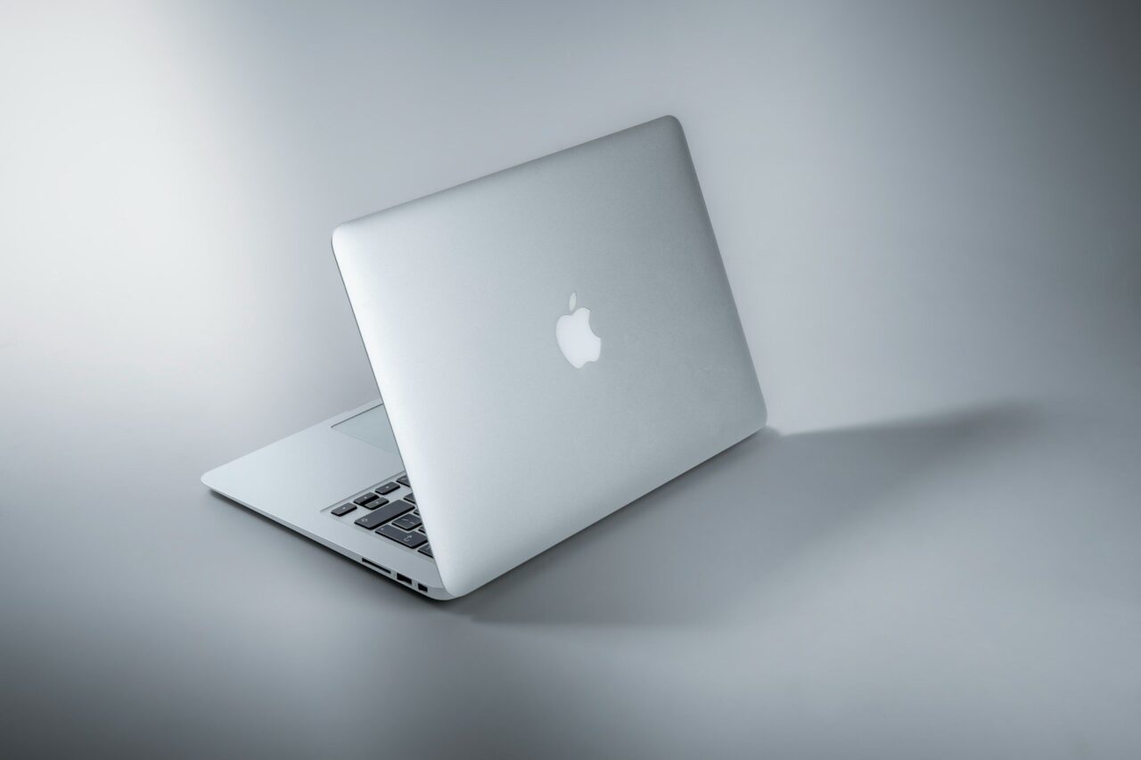 How to Fix Mac Stuck on Apple Logo 1 Fix Mac stuck at Apple logo