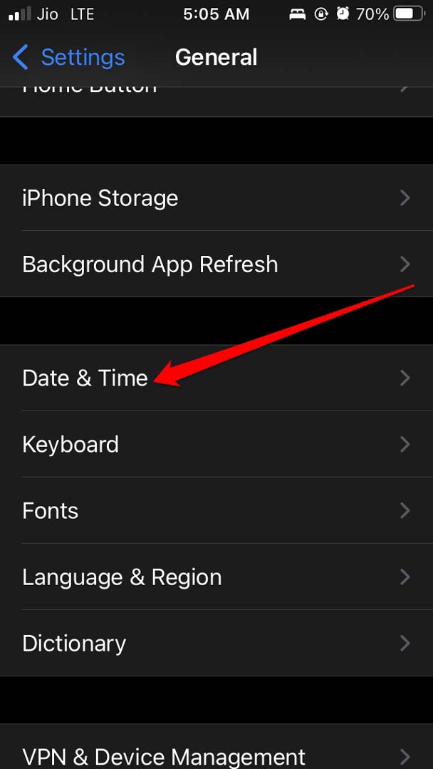 iPhone date and time settings