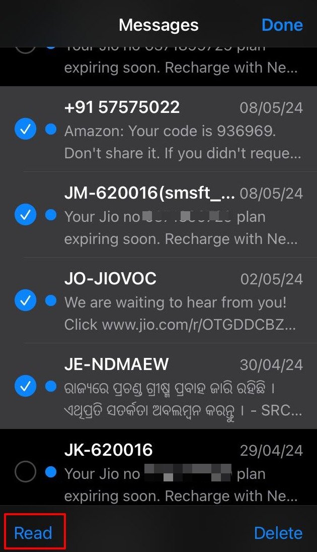 How to Mark All Messages as Read on iPhone 4 use swipe gesture to select messages and mark as read