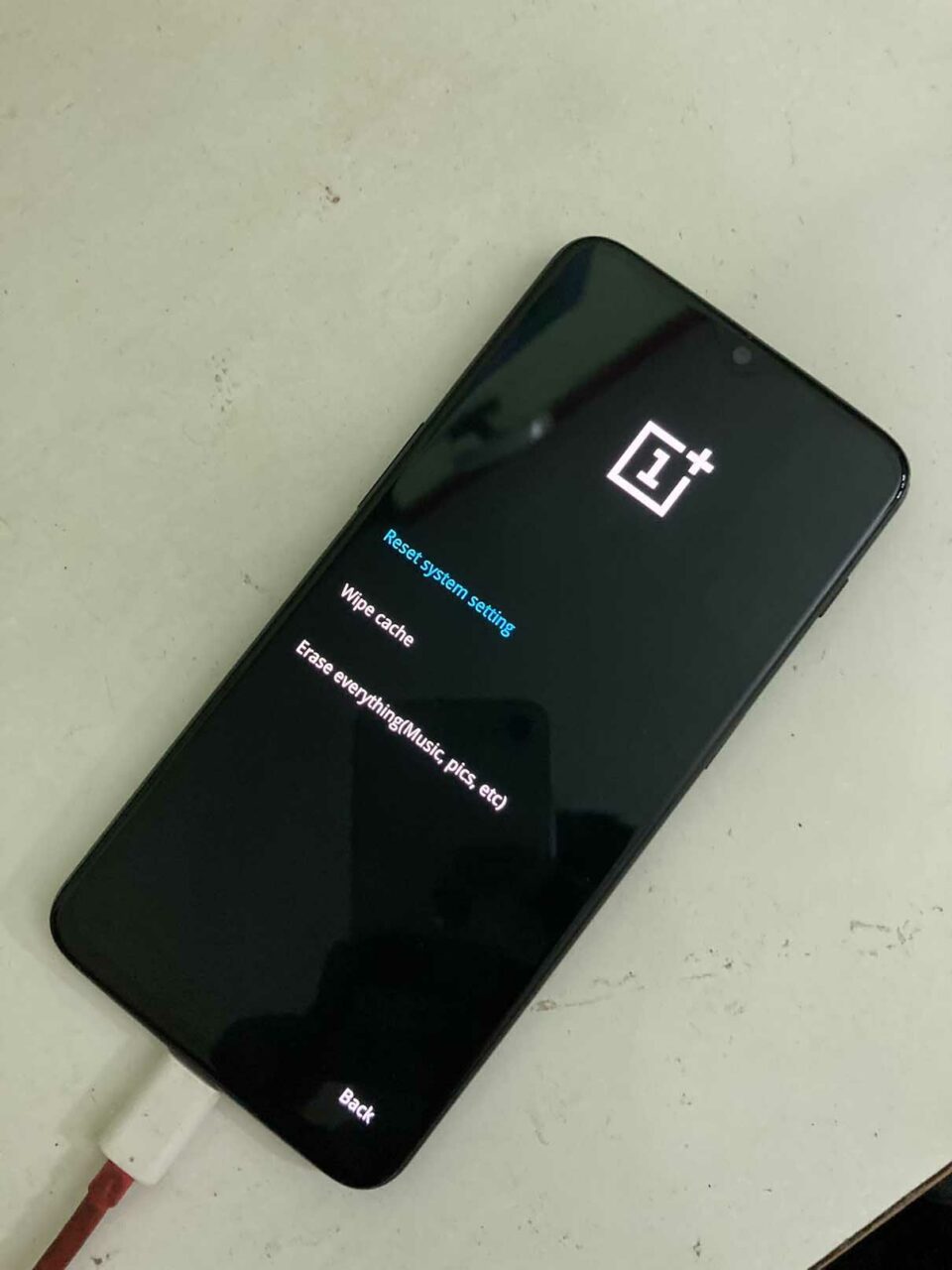 How to Fix OnePlus Stuck on Boot Screen? 7 wipe cache